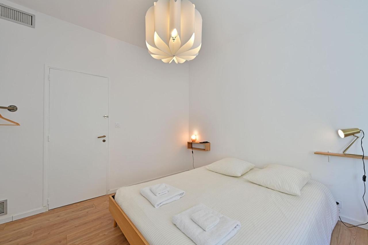 Aux Marches Du Palais - Ac Clim - Spacieux - Terrasse - Wifi Appartement *